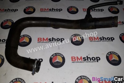 Патрубок радиатора верхний Mercedes Vito w638