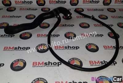 Патрубок радиатора верхний Mercedes w202