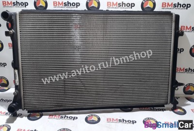 Радиатор охлаждения Volkswagen Golf Plus