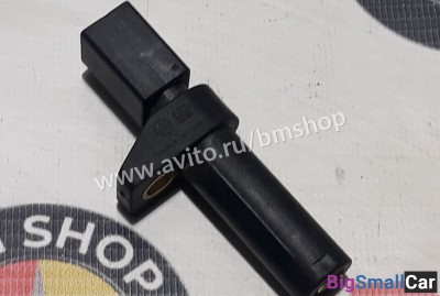 Датчик коленвала Mercedes A0031532828