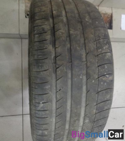 19 Летняя 275 45 от Шины