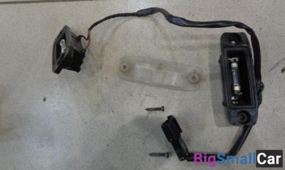 Фонарь подсветки номера от Kia Sorento 2009-2014