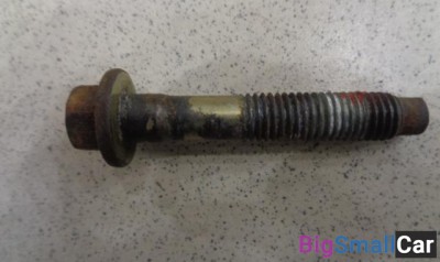 Болт крепления рычага заднего от Ford Focus 2 2008-2011 - купить Краснодаре