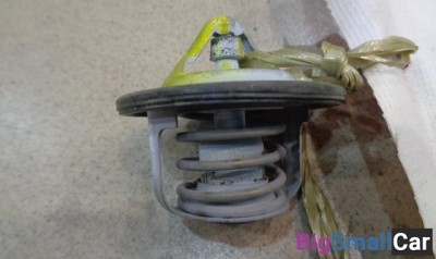 Термостат от Nissan Teana J32 2008-2014