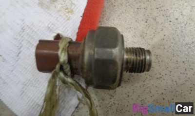 Датчик детонации от Honda Fit 2001-2008