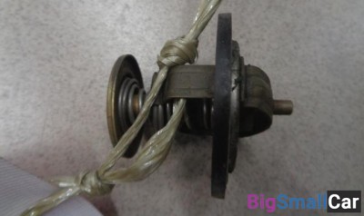 Термостат от Volvo S40 1995-2004