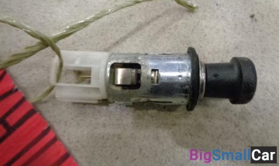 Прикуриватель от Audi A4 B5 1994-2001