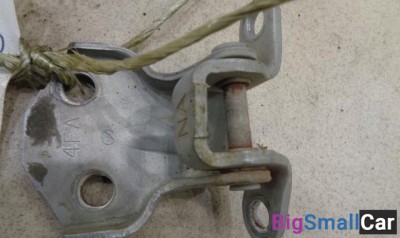 Петля двери передней левой нижняя от Subaru Outback BG 1994-1999 - купить Краснодаре