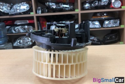 Мотор печи Mercedes W202 склад16