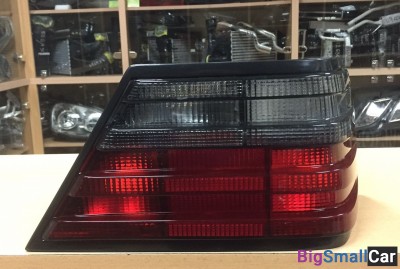 Фонарь задний Мерседес W124 склад16