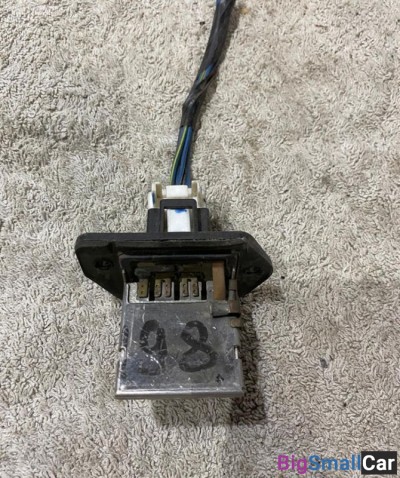 Резистор печки Mazda Demio - купить Краснодаре