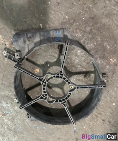 Диффузор вентилятора в сборе Honda FIT - купить Краснодаре