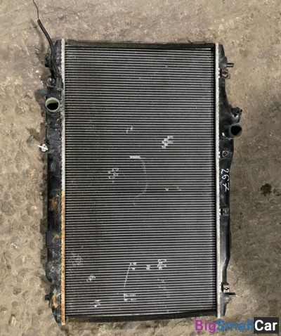 Радиатор охлаждения Honda Civic - купить Краснодаре