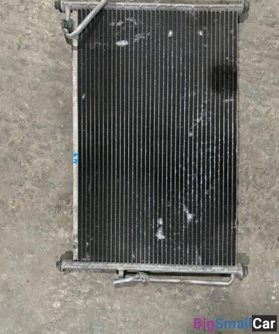Радиатор кондиционера Nissan Cefiro