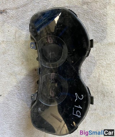 Панель приборов Lexus IS200