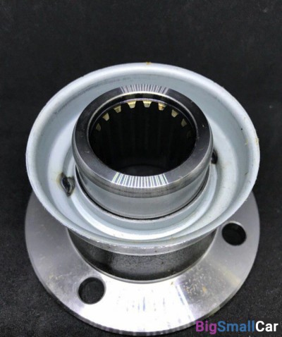 Фланец редуктора Hyundai HD78 533605H000 - купить Краснодаре