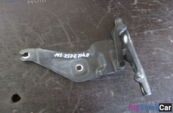 Петля капота лев. (51 Оснащение Кузов) 51437148521 - купить Краснодаре