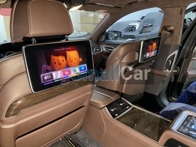 Мониторы для задних пассажиров на Infiniti M - купить Краснодаре